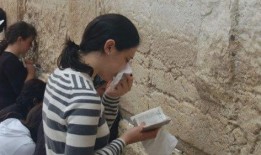 娱乐吃瓜君胡歌